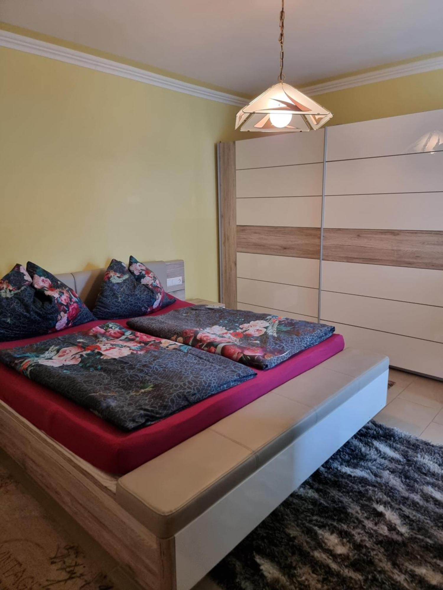Ferienhaus Burgblick Treffen Room photo